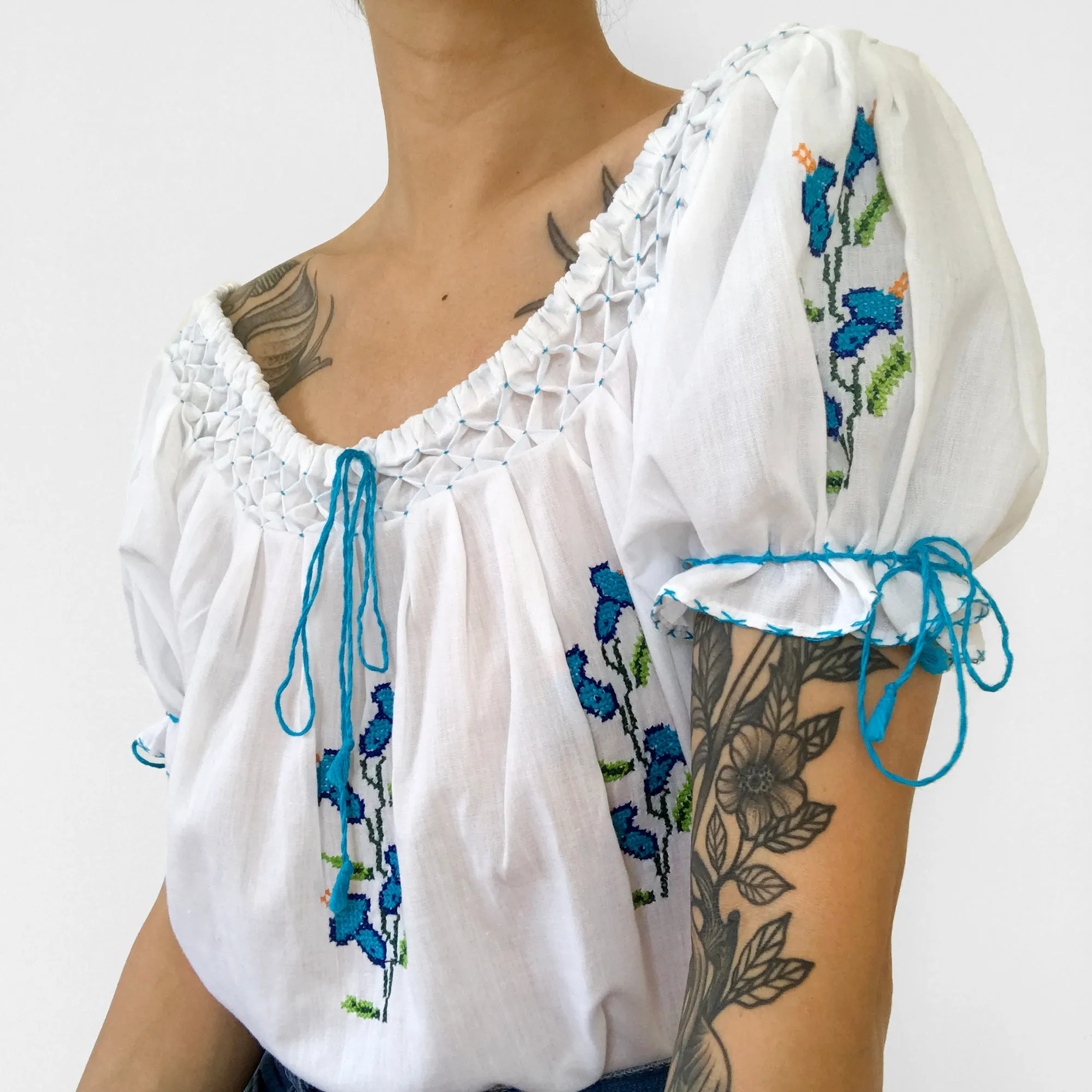 1970s White and Blue Floral Cross-Stitched Puff-Sleeve Handmade Summer Top
