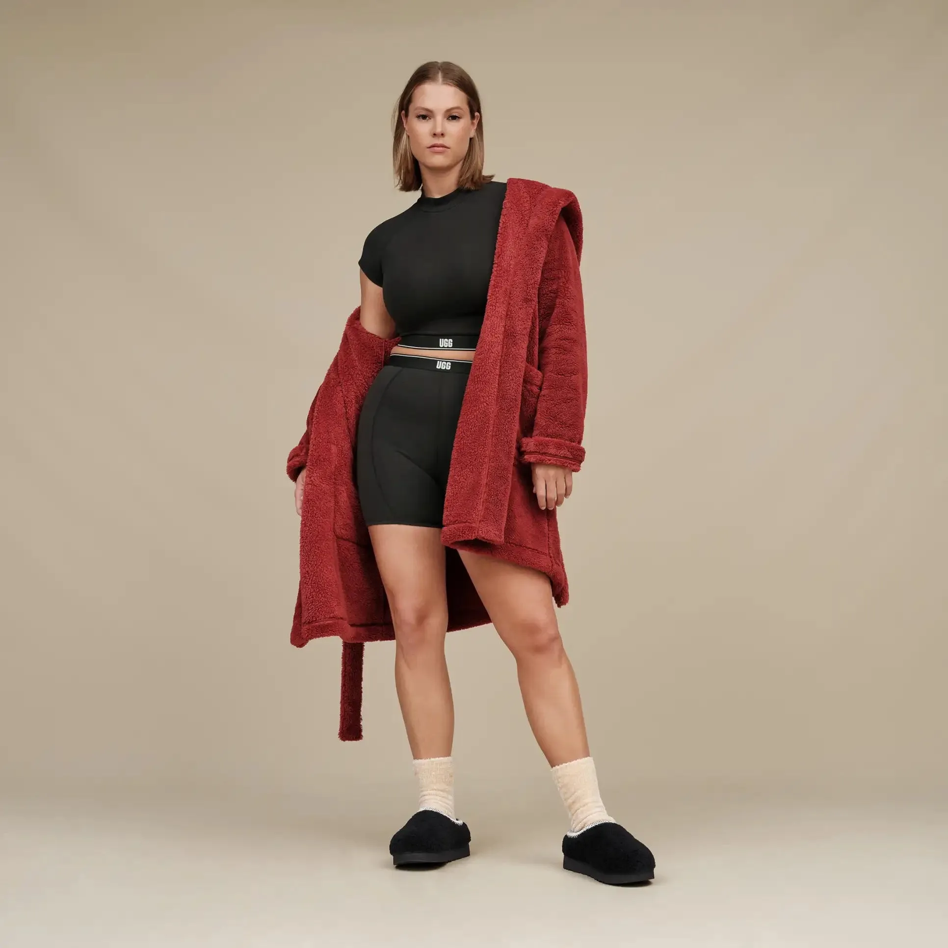 Aarti Plush Short Robe