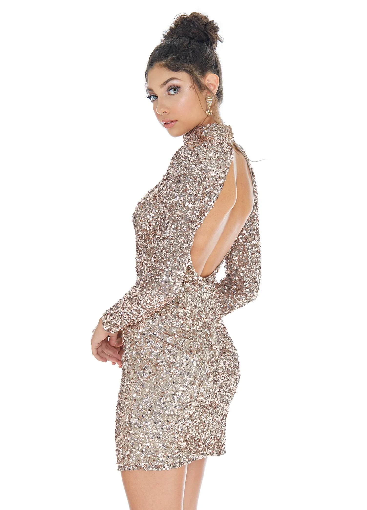 Ashley Lauren 4252 Size 12 Jade Cocktail Dress long sleeve short sequin fitted homecoming dress
