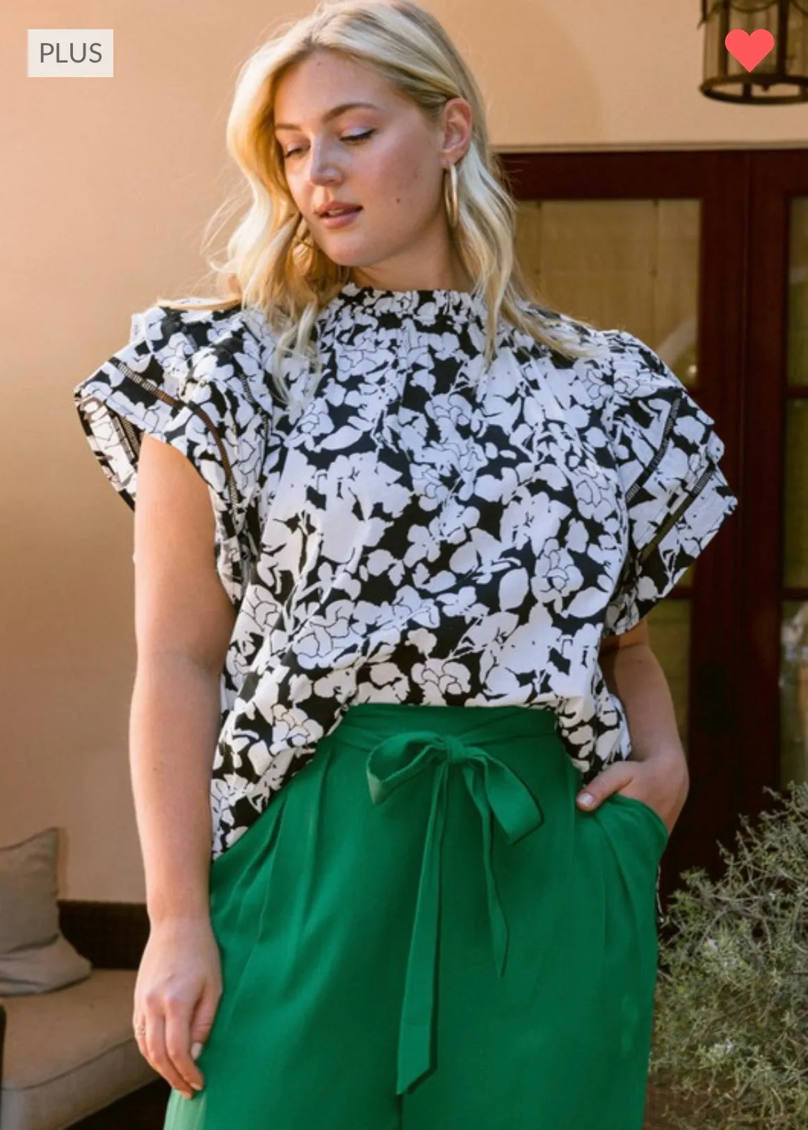 Black n White Floral Top