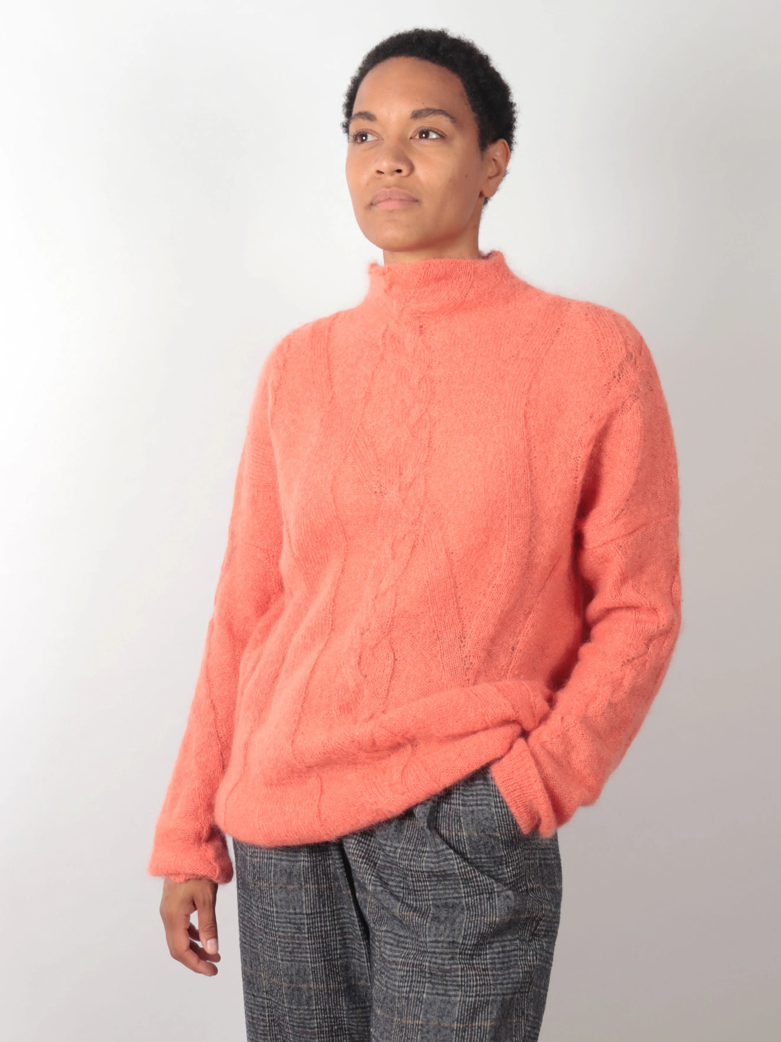 Cable pullover, coral