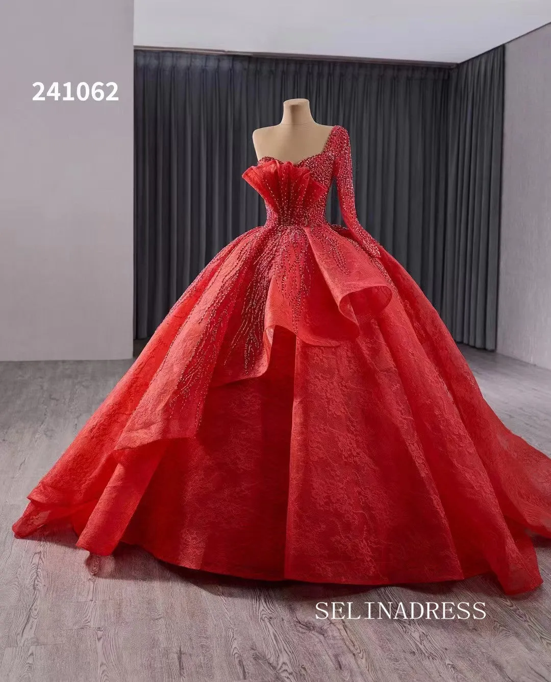 luxury One Shoulder Lace Beaded Wedding Dresses Red Long Sleeve Formal Gown 241062