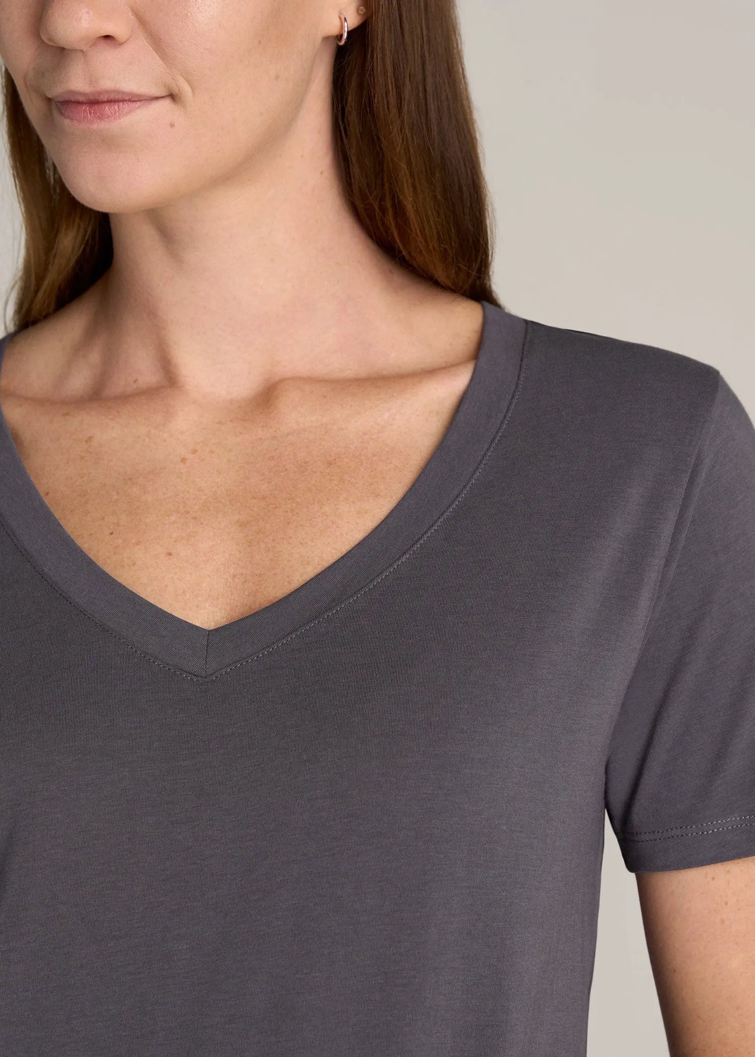 Women's Tall Scoop V-Neck Tee in Charcoal